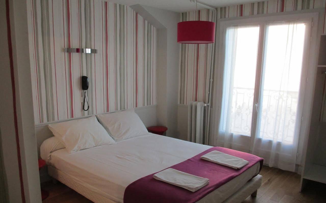 Perfect Hotel & Hostel Παρίσι Εξωτερικό φωτογραφία A room at the hotel